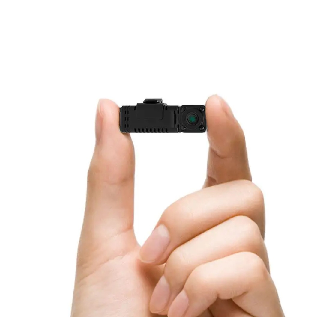 מצלמה זעירה בשידור ישיר